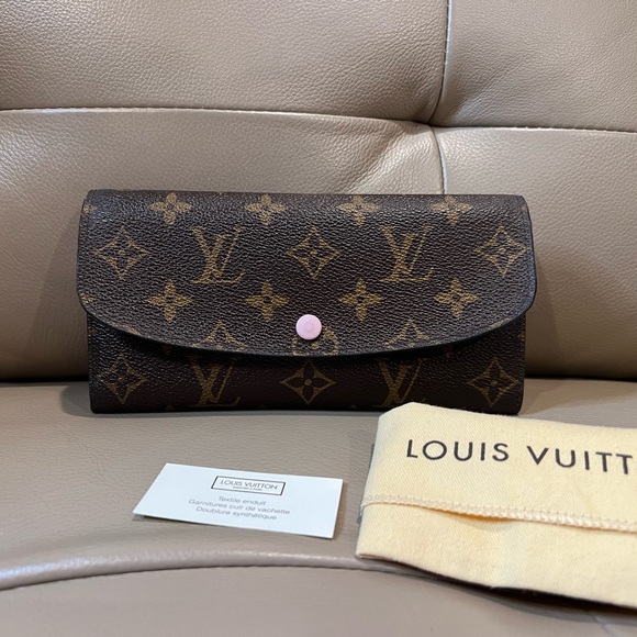 Louis Vuitton Handbags - Louis Vuitton Emilie monogram canvas w/rose ballerine pink interior